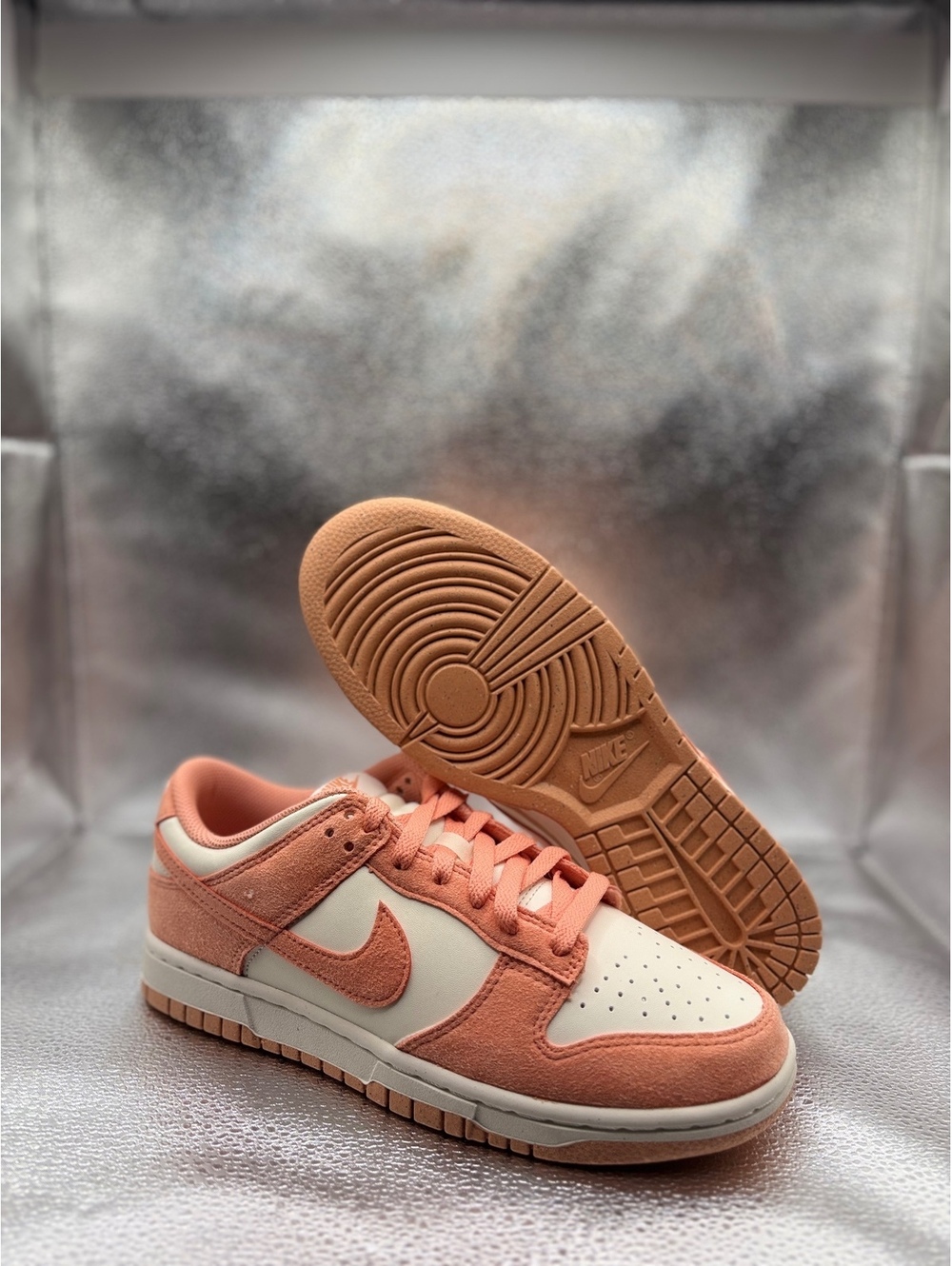 Nike dunk low next nature apricot agate